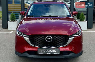 Внедорожник / Кроссовер Mazda CX-5 2023 в 