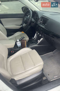 Внедорожник / Кроссовер Mazda CX-5 2012 в 