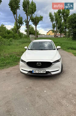 Позашляховик / Кросовер Mazda CX-5 2021 в 