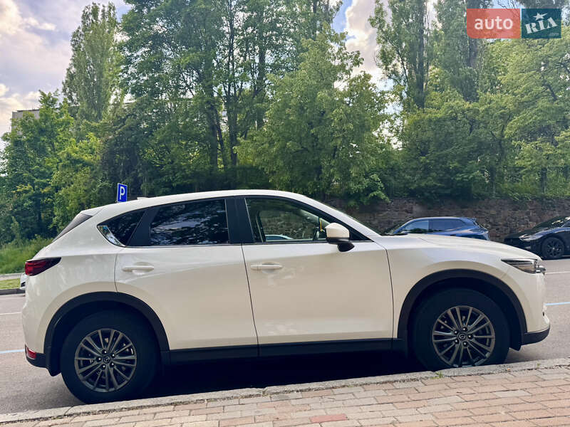 Позашляховик / Кросовер Mazda CX-5 2018 в Києві