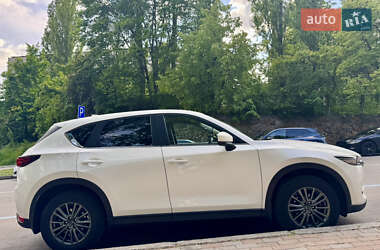 Внедорожник / Кроссовер Mazda CX-5 2018 в 