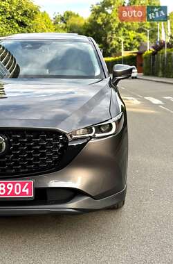 Позашляховик / Кросовер Mazda CX-5 2022 в 