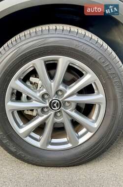 Позашляховик / Кросовер Mazda CX-5 2022 в 