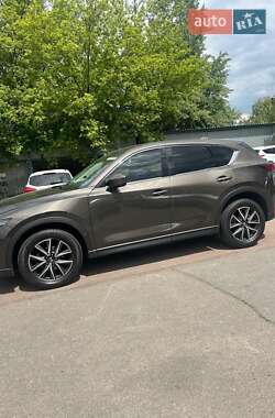 Внедорожник / Кроссовер Mazda CX-5 2017 в 