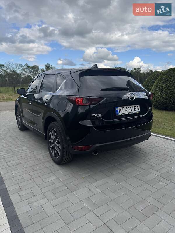 Позашляховик / Кросовер Mazda CX-5 2017 в Долині