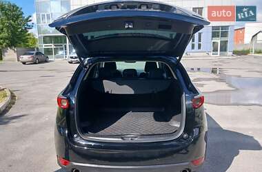 Внедорожник / Кроссовер Mazda CX-5 2018 в 