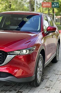 Внедорожник / Кроссовер Mazda CX-5 2023 в 
