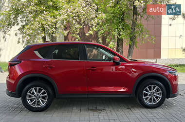 Внедорожник / Кроссовер Mazda CX-5 2023 в 