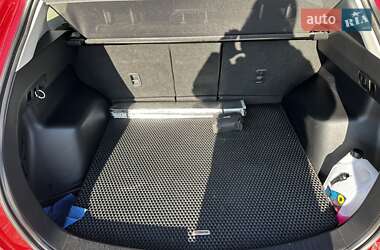 Позашляховик / Кросовер Mazda CX-5 2015 в 