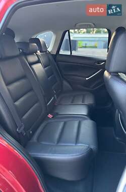 Внедорожник / Кроссовер Mazda CX-5 2016 в 