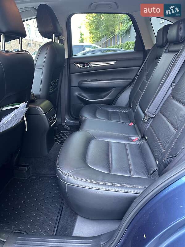 Внедорожник / Кроссовер Mazda CX-5 2017 в Днепре