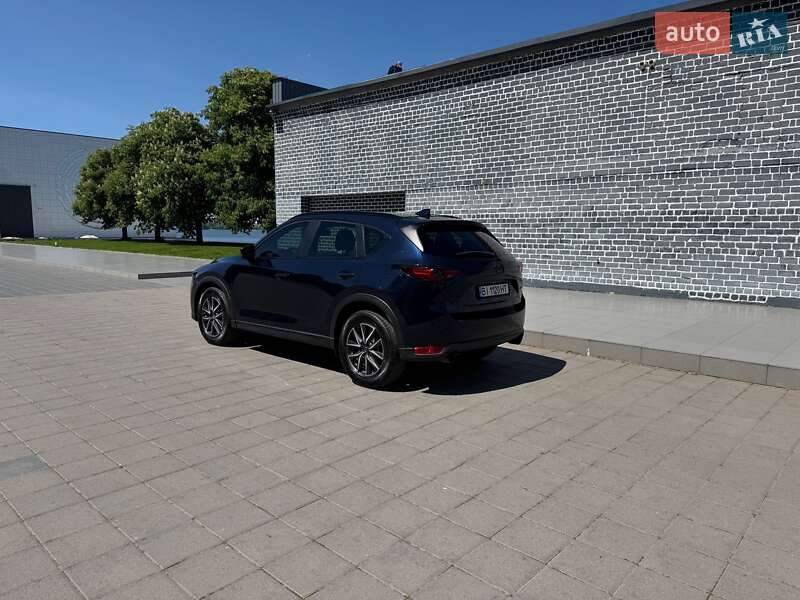 Позашляховик / Кросовер Mazda CX-5 2017 в Світловодську