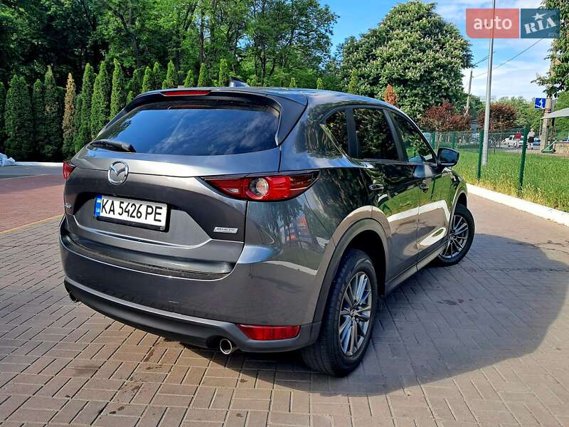 Внедорожник / Кроссовер Mazda CX-5 2017 в Киеве