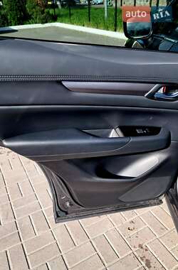 Внедорожник / Кроссовер Mazda CX-5 2017 в 