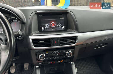 Позашляховик / Кросовер Mazda CX-5 2015 в 