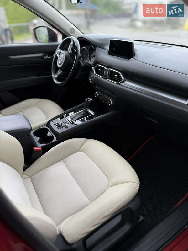 Внедорожник / Кроссовер Mazda CX-5 2017 в Ивано-Франковске