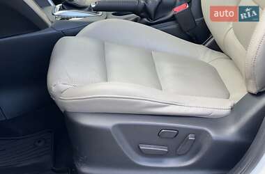 Позашляховик / Кросовер Mazda CX-5 2014 в 