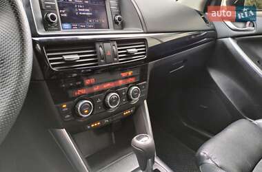 Позашляховик / Кросовер Mazda CX-5 2013 в 