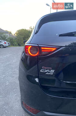 Внедорожник / Кроссовер Mazda CX-5 2017 в 
