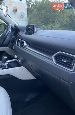 Внедорожник / Кроссовер Mazda CX-5 2017 в 