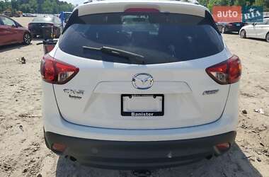 Позашляховик / Кросовер Mazda CX-5 2015 в 