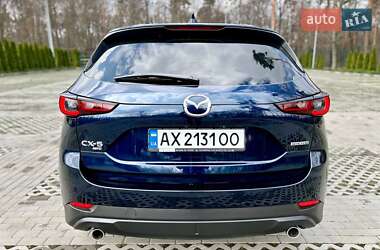 Внедорожник / Кроссовер Mazda CX-5 2023 в 