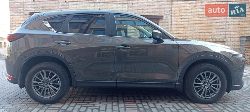 Внедорожник / Кроссовер Mazda CX-5 2018 в Киеве