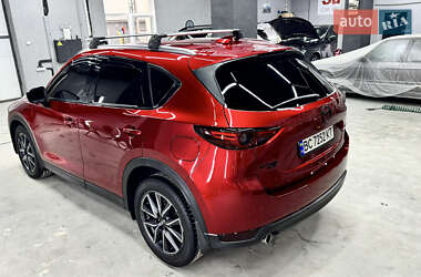 Внедорожник / Кроссовер Mazda CX-5 2018 в 