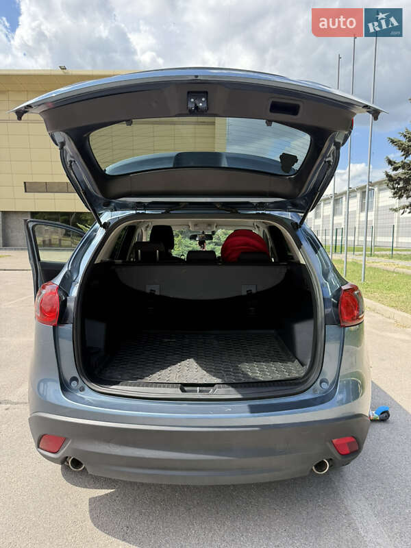 Внедорожник / Кроссовер Mazda CX-5 2017 в Запорожье