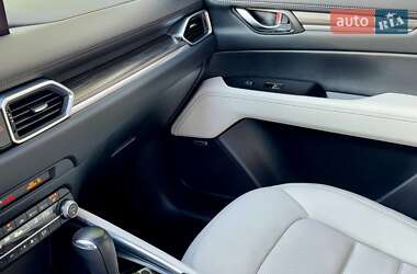Внедорожник / Кроссовер Mazda CX-5 2022 в 