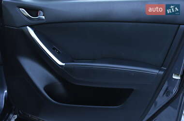 Внедорожник / Кроссовер Mazda CX-5 2016 в 
