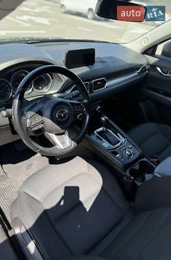 Внедорожник / Кроссовер Mazda CX-5 2018 в 
