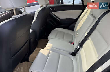 Внедорожник / Кроссовер Mazda CX-5 2015 в 