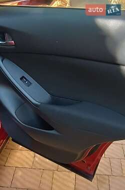 Внедорожник / Кроссовер Mazda CX-5 2012 в 