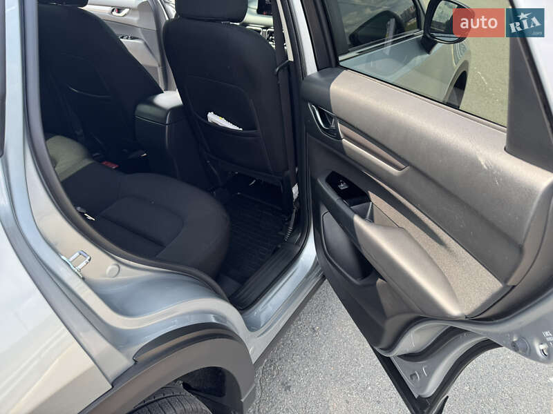Внедорожник / Кроссовер Mazda CX-5 2018 в Ирпене