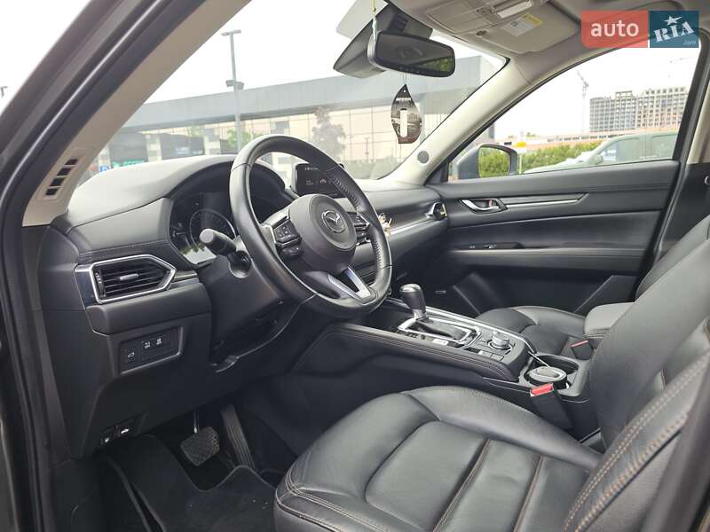 Внедорожник / Кроссовер Mazda CX-5 2020 в Киеве