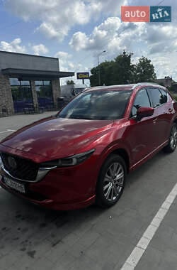 Позашляховик / Кросовер Mazda CX-5 2023 в 