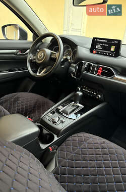 Внедорожник / Кроссовер Mazda CX-5 2023 в 