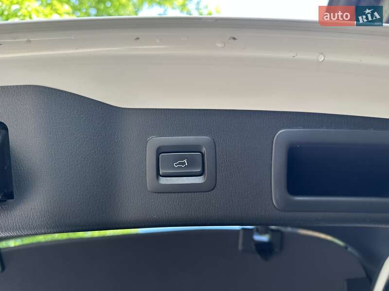 Внедорожник / Кроссовер Mazda CX-5 2020 в Киеве