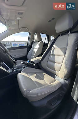 Позашляховик / Кросовер Mazda CX-5 2013 в 