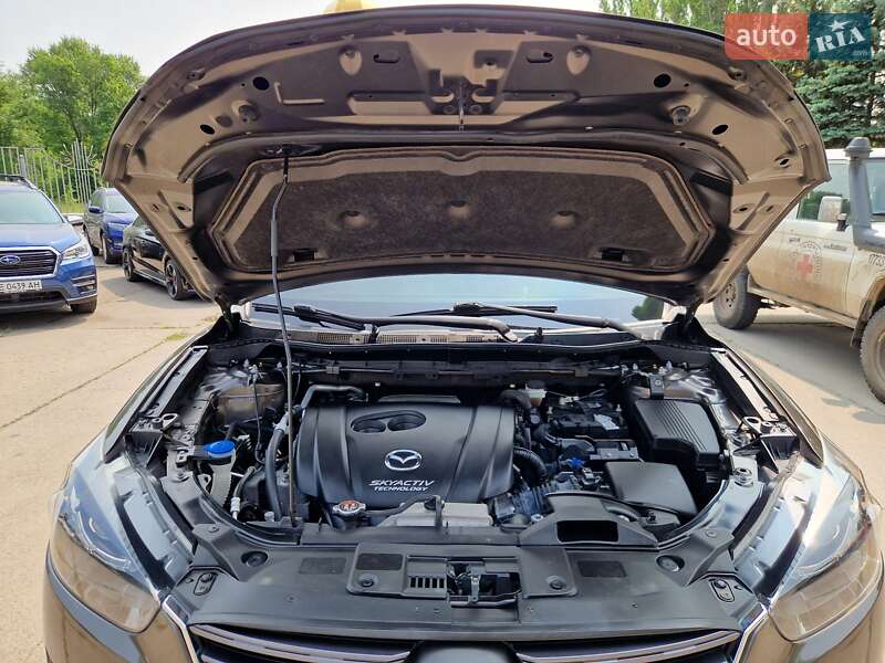 Внедорожник / Кроссовер Mazda CX-5 2016 в Днепре фото 38 Внедорожник / Кроссовер Mazda CX-5 2016 в Днепре