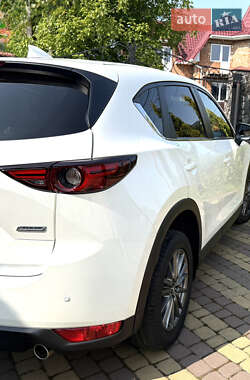 Внедорожник / Кроссовер Mazda CX-5 2018 в 