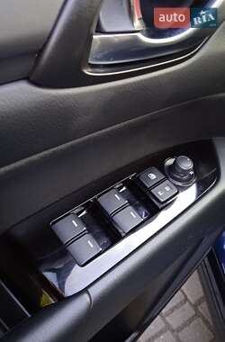 Внедорожник / Кроссовер Mazda CX-5 2023 в 