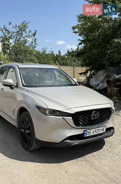 Позашляховик / Кросовер Mazda CX-5 2024 в 