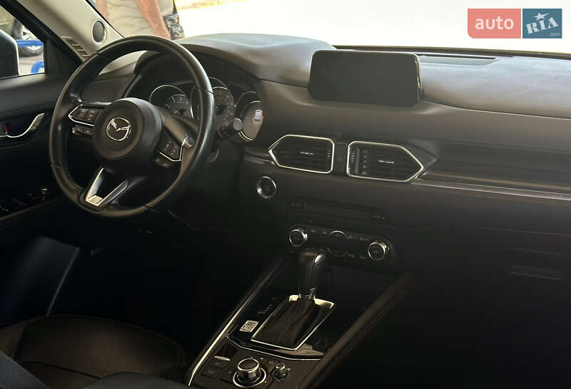 Внедорожник / Кроссовер Mazda CX-5 2017 в Николаеве