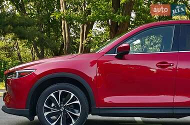 Внедорожник / Кроссовер Mazda CX-5 2023 в 