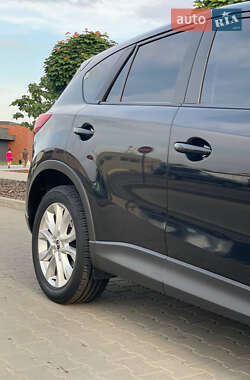 Внедорожник / Кроссовер Mazda CX-5 2013 в 