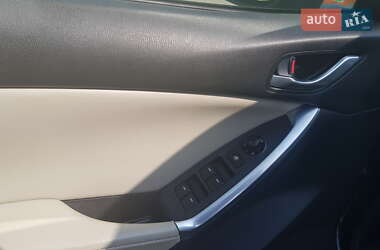 Позашляховик / Кросовер Mazda CX-5 2012 в 
