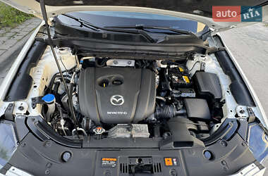 Внедорожник / Кроссовер Mazda CX-5 2023 в 