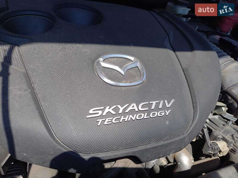 Внедорожник / Кроссовер Mazda CX-5 2017 в Черкассах